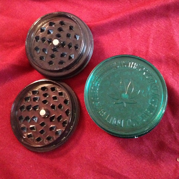1 grinder black