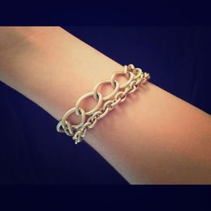 Stella & Dot gold link bracelet/necklace extender