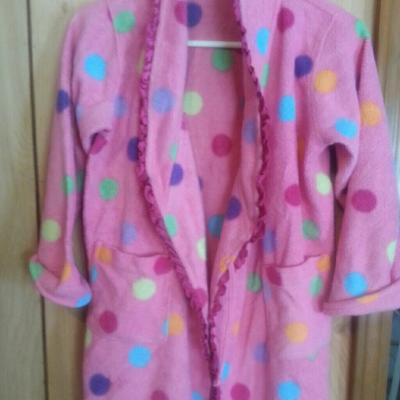 Robe - Picture 2 of 4