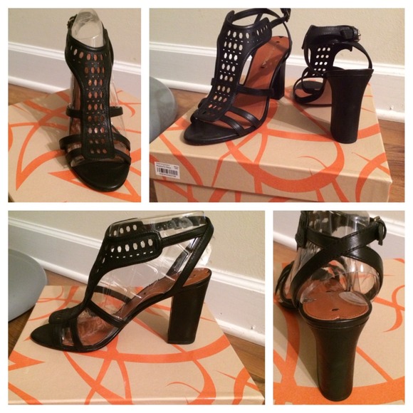Amazing pair of Via Spiga shoes!!