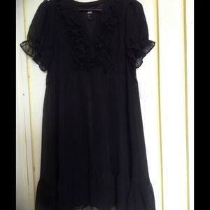H&M lovely black designed dress