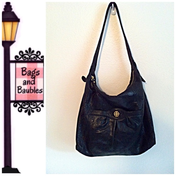 Tory Burch Handbags - TORY BURCH Black Leather Slouchy Hobo