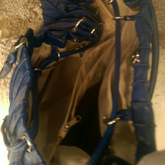 Fun blue tote - Picture 3 of 3