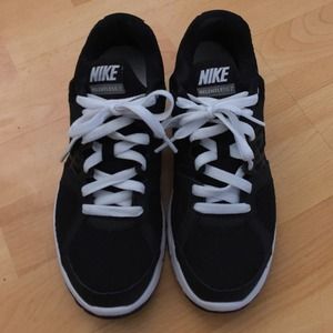 Nike relentless 2 shoes