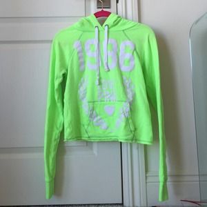 💥flash sale💥Bright Green hoodie