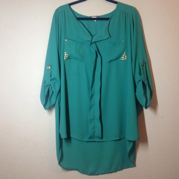 Blue/green Top