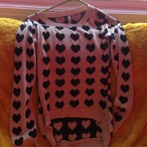 A long sleeved sweater like shirt