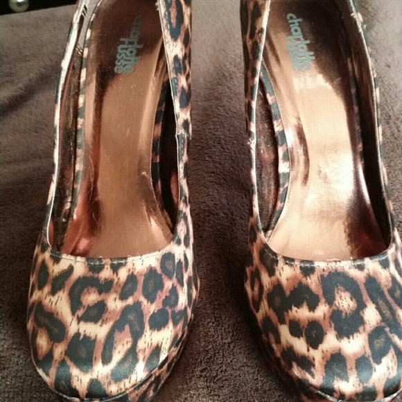 *Excellent Condition Cheetah Print Heels