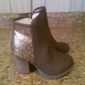 Brown glitter booties