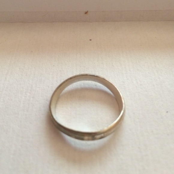 Thumb ring - Picture 2 of 4