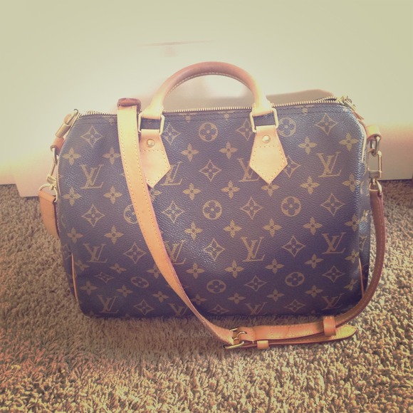 Louis Vuitton Monogram Speedy w/shoulder strap