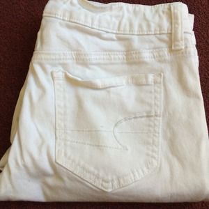 American eagle white jeggings!