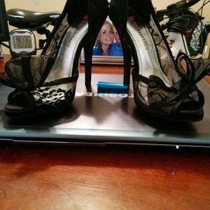 Fabulous lace heels with now