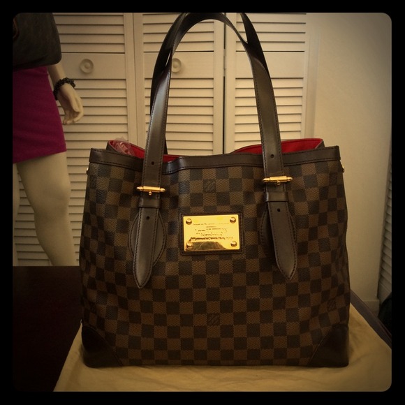 Authentic Louis Vuitton hampstead Mm