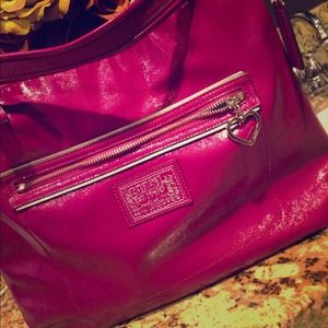 Coach patient leather handbag