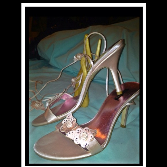 🌟Price Drop🌟 Dusty pink gladiator heels