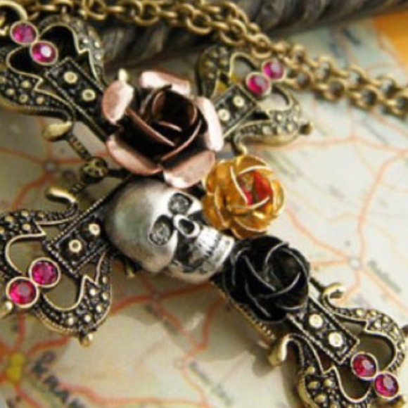 Antique cross pendant necklace - Picture 2 of 4