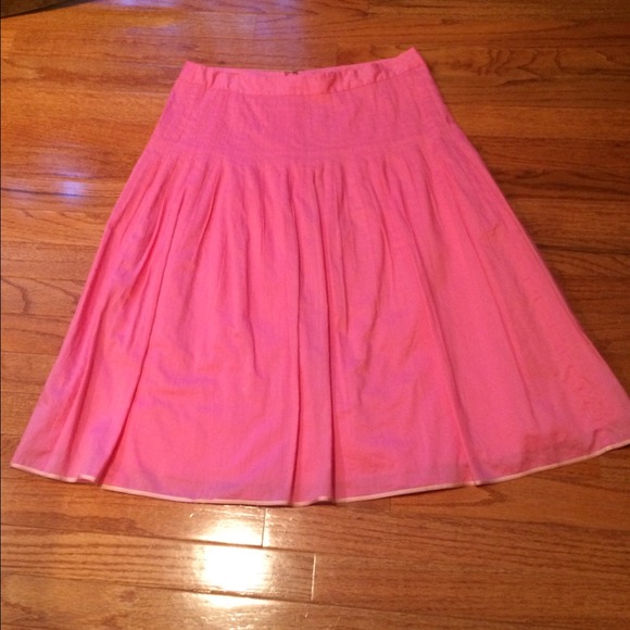 SALE. ****Pink pleated skirt