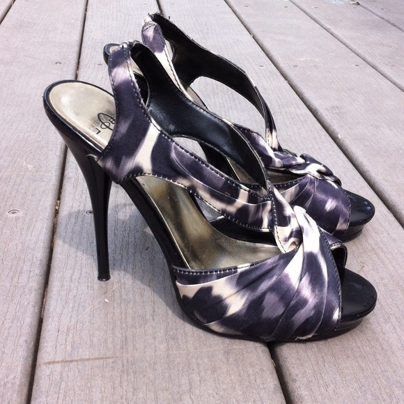 Gorgeous heels.