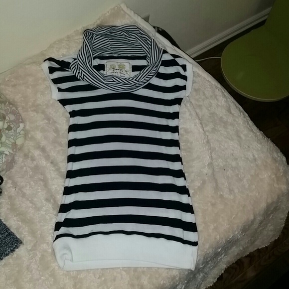 Cowl neck sweater shirt