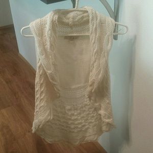 Cream knit cardigan vest!