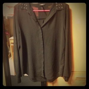 Black collar studded top