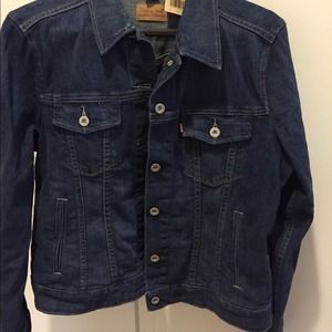 Levi's denim jacket. New with tags. XL