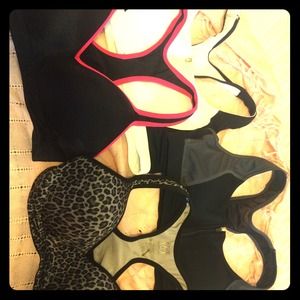 Sports bra bundle- vs used.