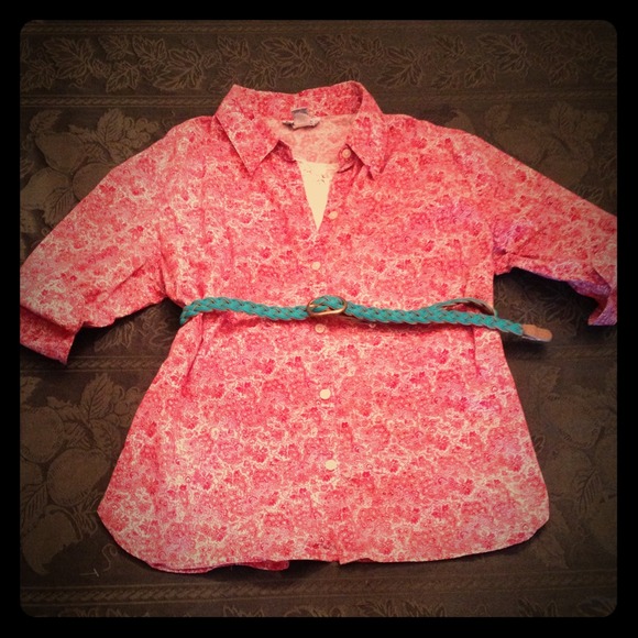 Red and white paisley button up