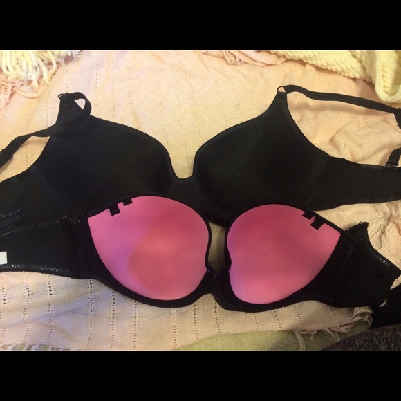 VS bra bundle. 2 black, one strap, one strapless. - Picture 3 of 3