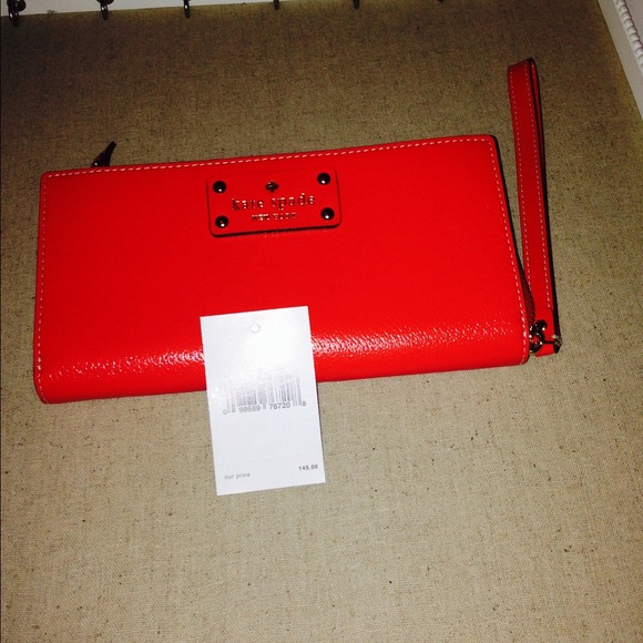 Kate spade wristlet