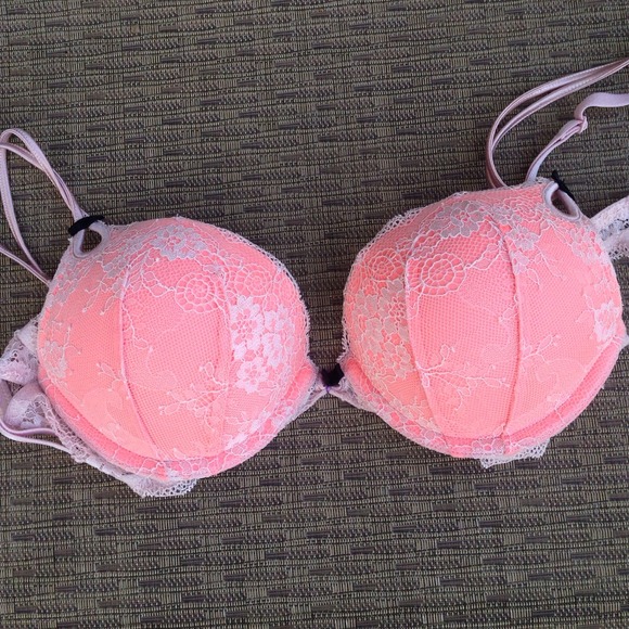 Victoria secret bra