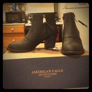 American Eagle Double Zip Bootie