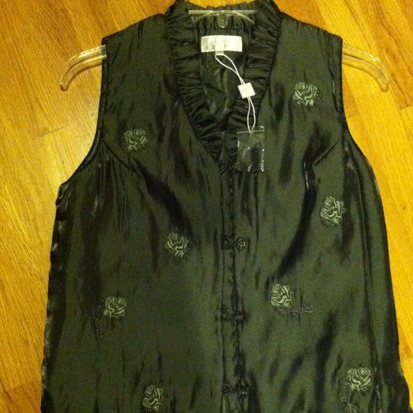 New Summit silks vest - Picture 3 of 3