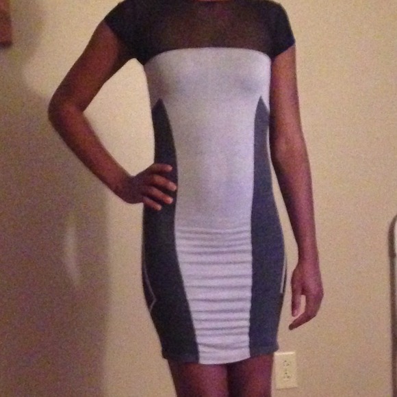 Bebe body con dress