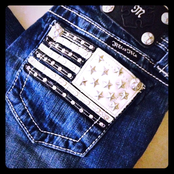 Miss me burmuda shorts