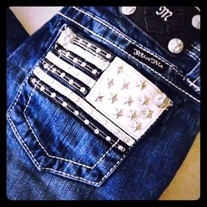 Miss me burmuda shorts