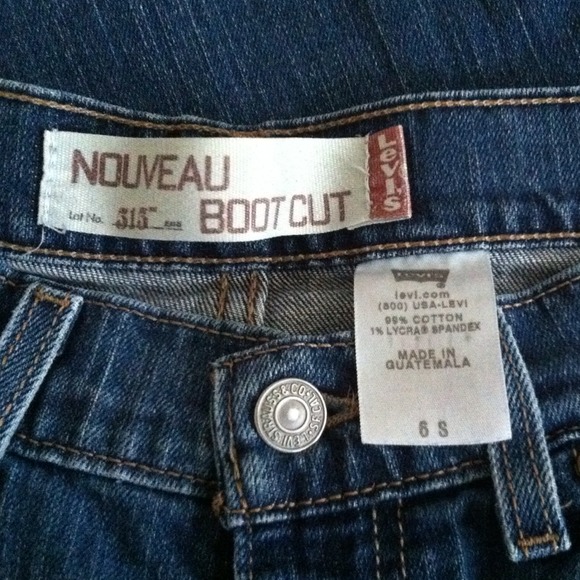💙Levi's 515 Nouveau Boot Cut Denim - Picture 4 of 4