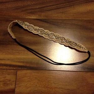 Zara headband with rhinestones and pearls