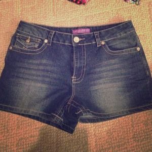 Dejvu blu shorts size 14