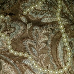 Costume Jewelry* Pearl set NWOT