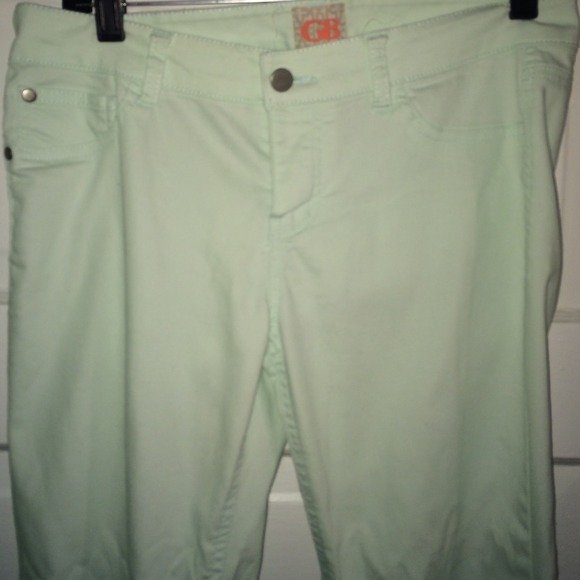 Mint skinny size 9