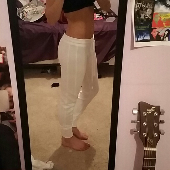 Sweats - Picture 2 of 3
