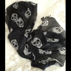 H&M Skull Scarf