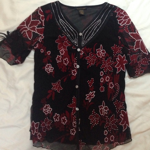 Ladies blouse. Black, red with accents.