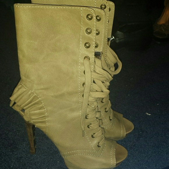 Betsy Johnson tie up boots