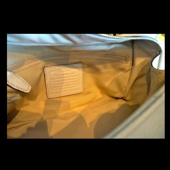 SOLD Coach toaster purse tote - Picture 3 of 4