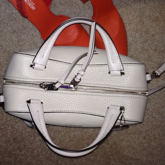 SOLD Coach toaster purse tote - Picture 4 of 4