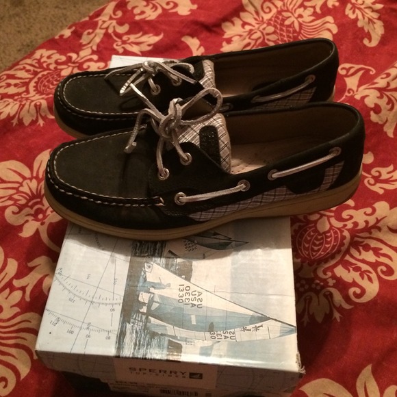 Like new bluefish black & silver plaid Sperry's.