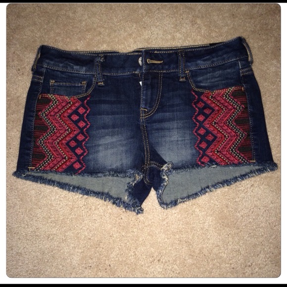 BRAND NEW EXPRESS SHORTS